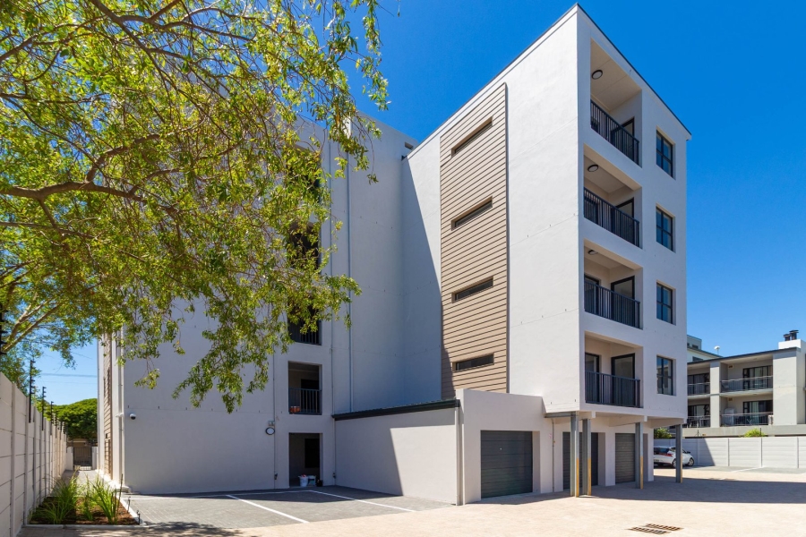 1 Bedroom Property for Sale in Table View Western Cape